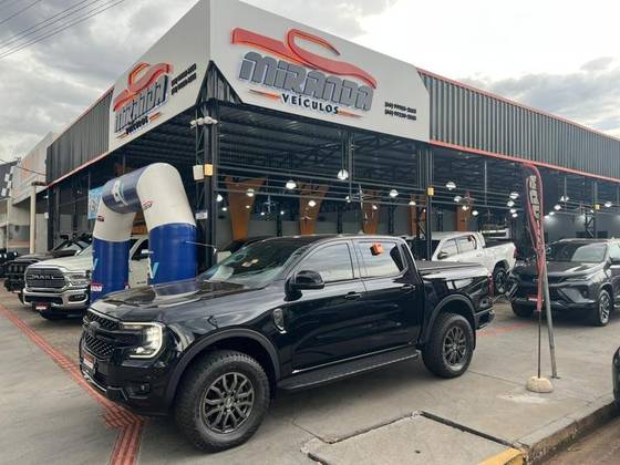 FORD RANGER 3.0 V6 TURBO DIESEL CD XLT 4X4 AUTOMÁTICO FORD RANGER 3.0 V6 TURBO DIESEL CD XLT 4X4 AUTOMÁTICO